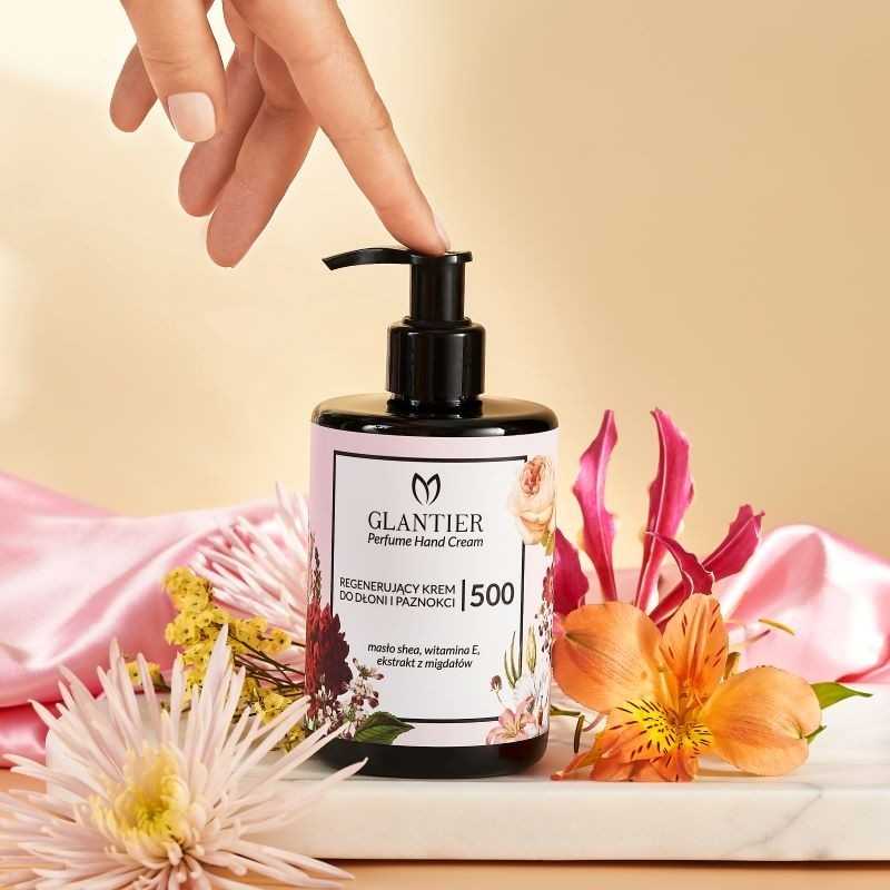 Regenerierende Handcreme 500 ml mit Sheabutter, Allantoin und Mandelextrakt, die trockene und strapazierte Haut pflegt, schützt und regeneriert