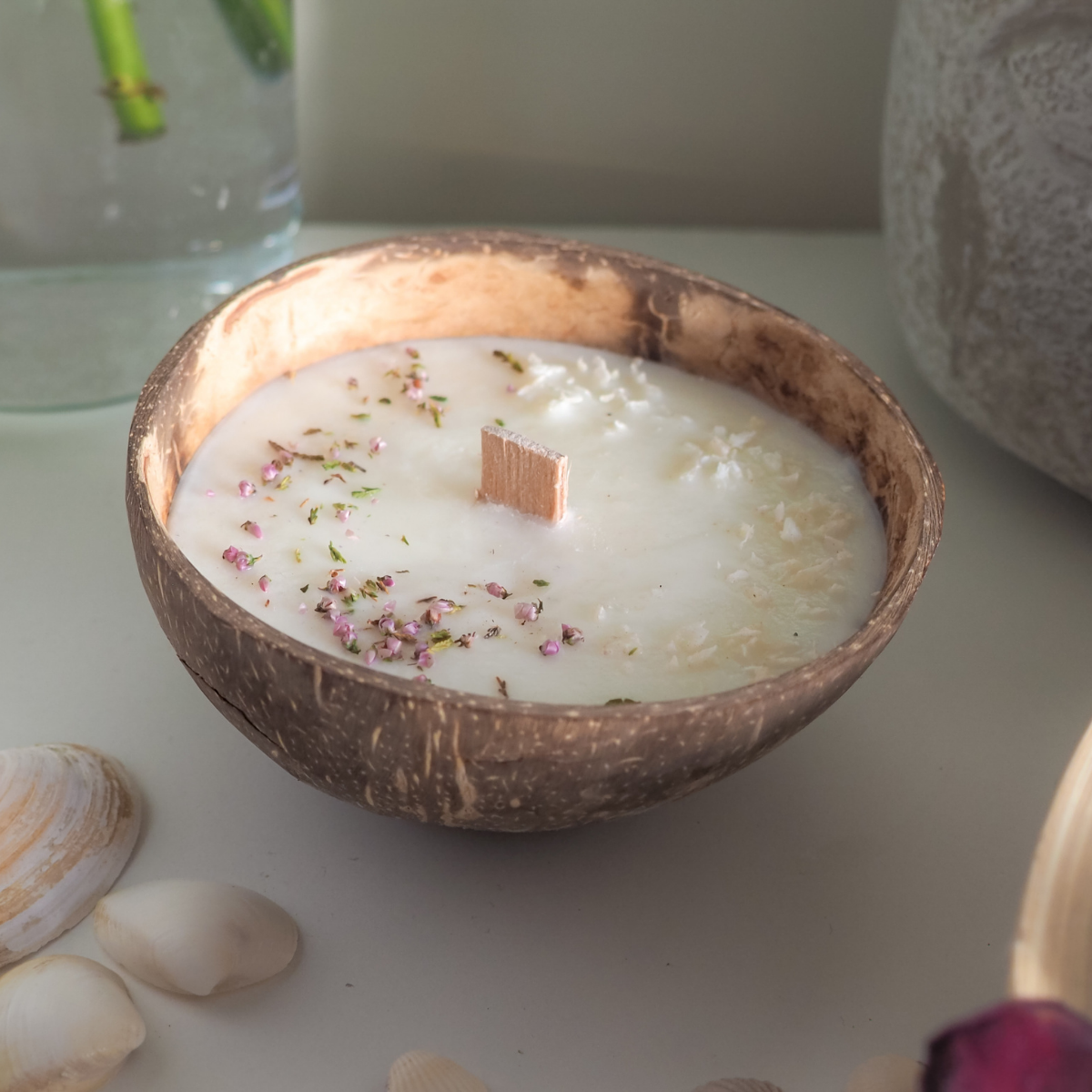 Sojakerze Princessa in Kokosnuss – handgemachte vegane Duftkerze mit Kokosmilchduft