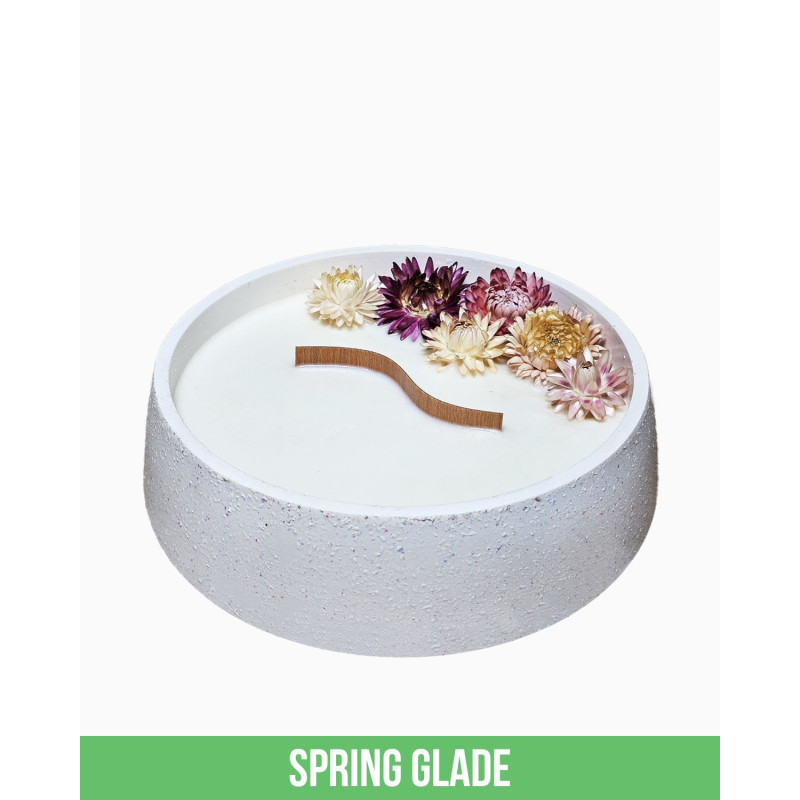 Sojawachskerze Florale Majestät 600 ml Frühlingswiese im Gipsgefäß